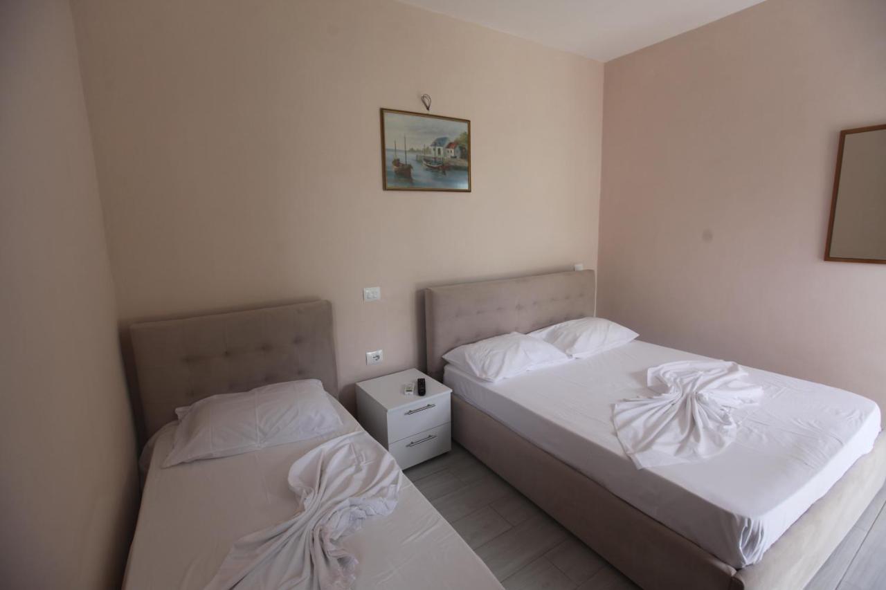 White Hotel Borsh Εξωτερικό φωτογραφία