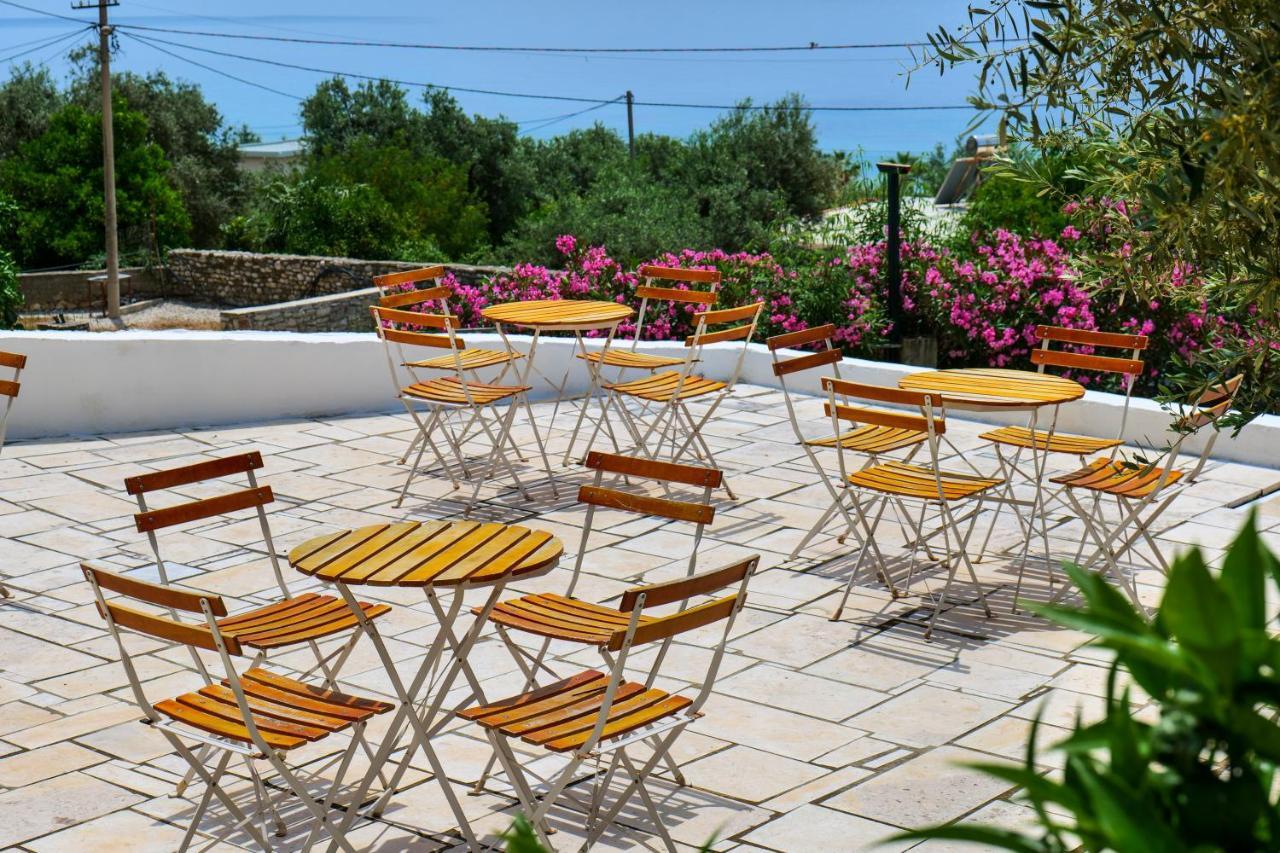 White Hotel Borsh Εξωτερικό φωτογραφία